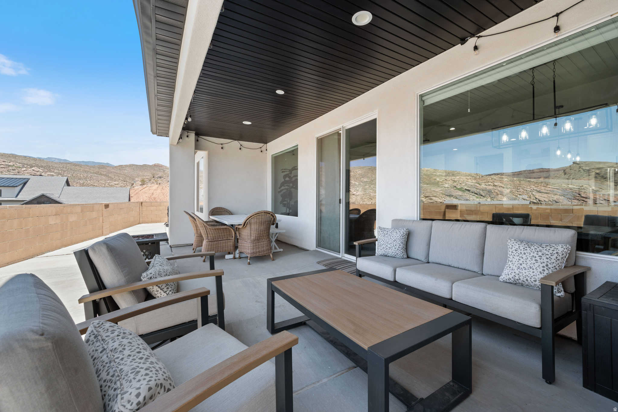 PARK SIDE AT GRANDPAS POND PH 3 - Residential