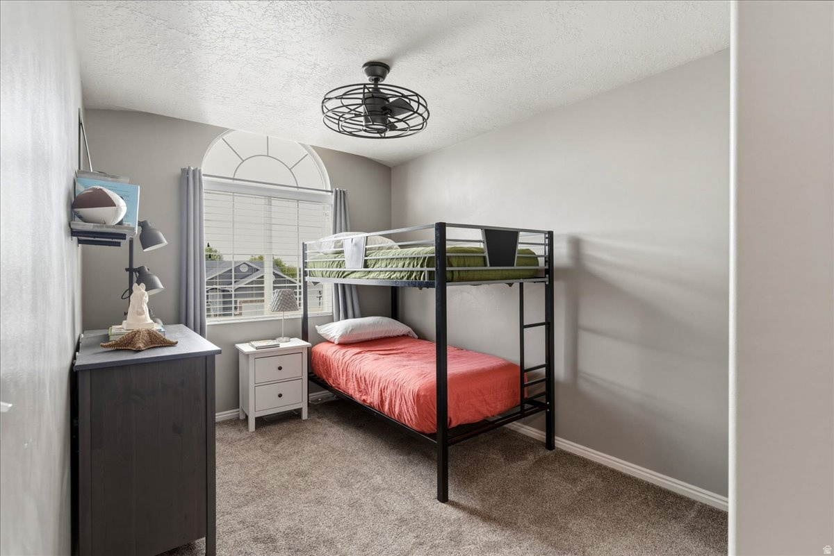 BRIER POINTE - Residential