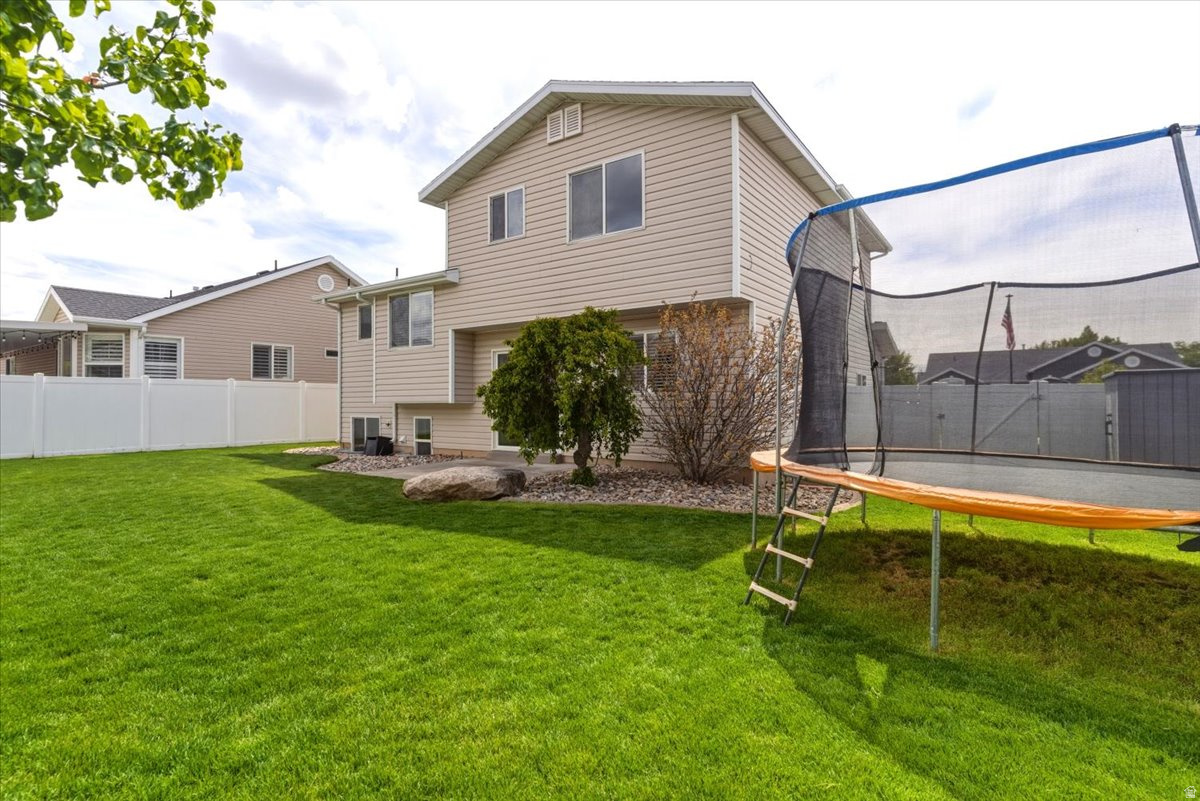BRIER POINTE - Residential