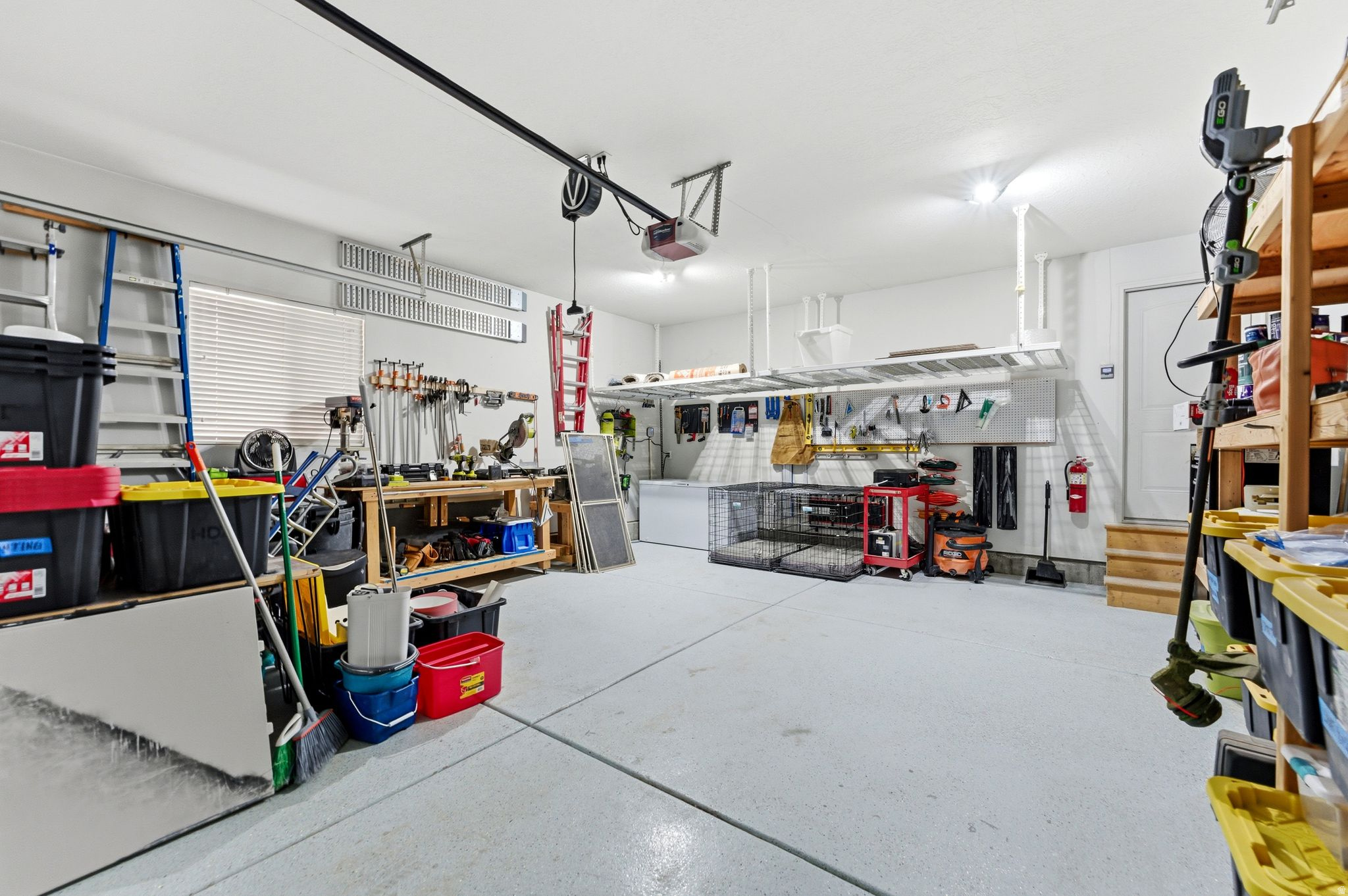 WESTERN SPRINGS - Residential