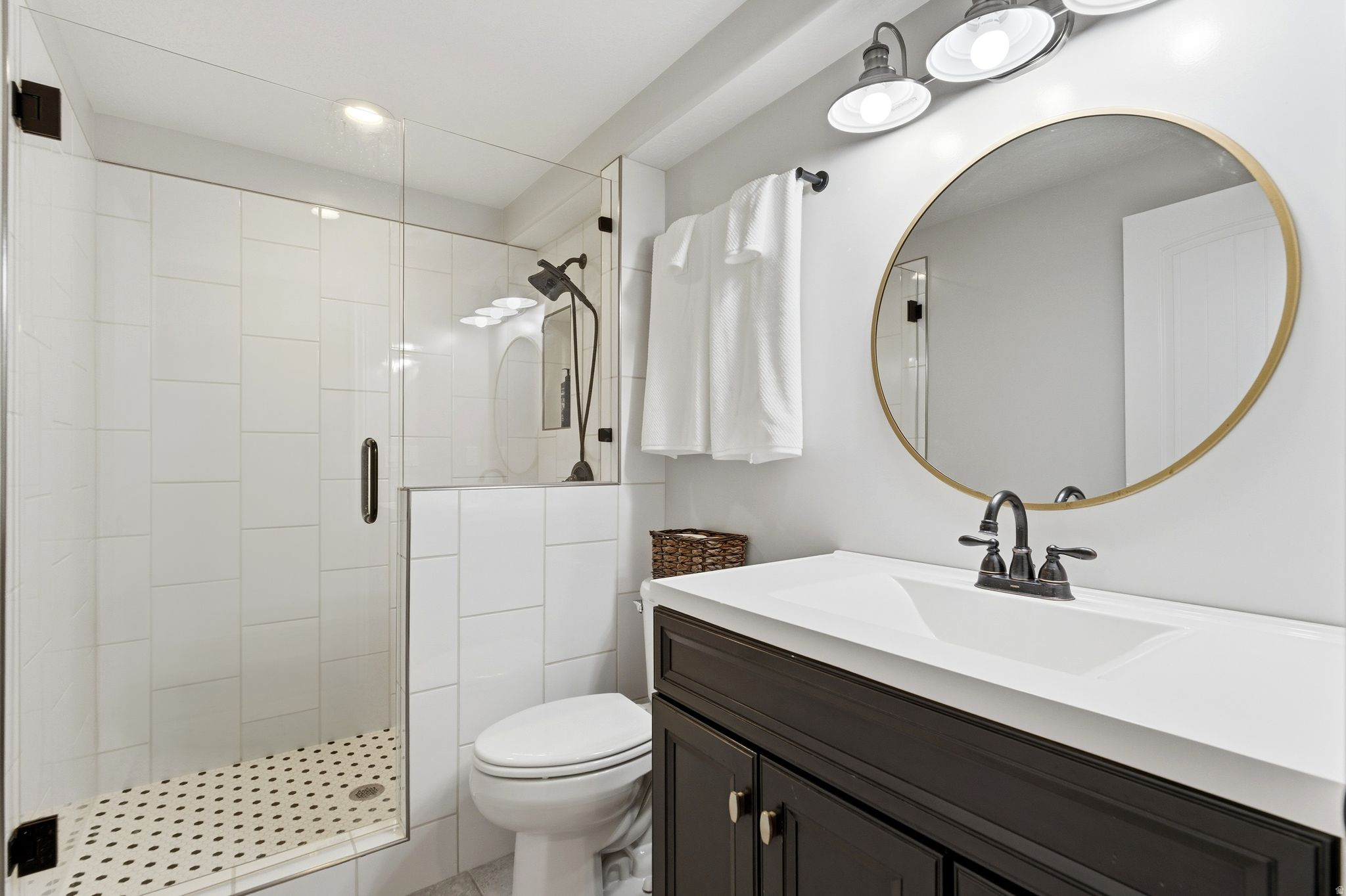 WESTERN SPRINGS - Residential