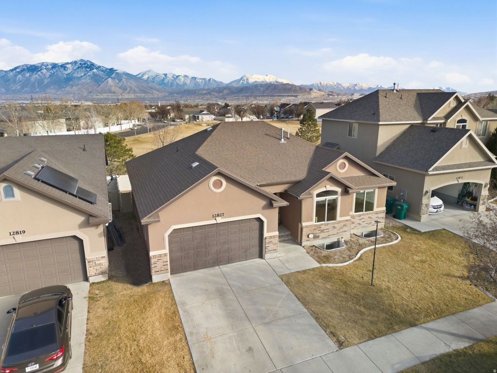 Photo of 12827 S TORTOISE LN, Riverton, UT 84096 (MLS # 2134277)