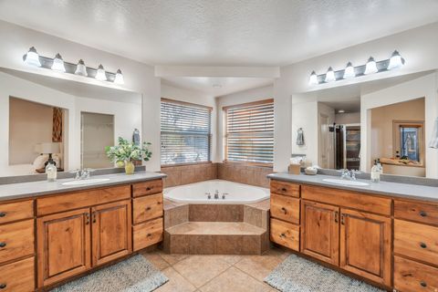 Tiny photo for 1052 S COVE DR E, Springville, UT 84663 (MLS # 2131983)