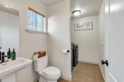 Tiny photo for 1052 S COVE DR E, Springville, UT 84663 (MLS # 2131983)