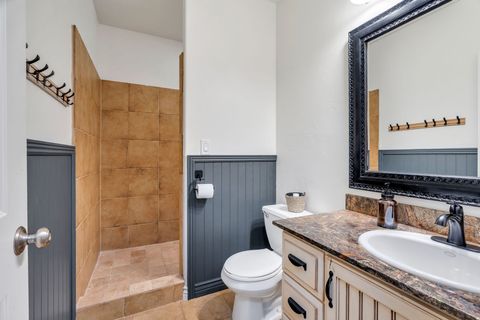 Tiny photo for 1052 S COVE DR E, Springville, UT 84663 (MLS # 2131983)