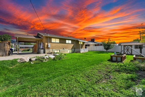 Tiny photo for 935 N 325 W, Bountiful, UT 84010 (MLS # 2188896)