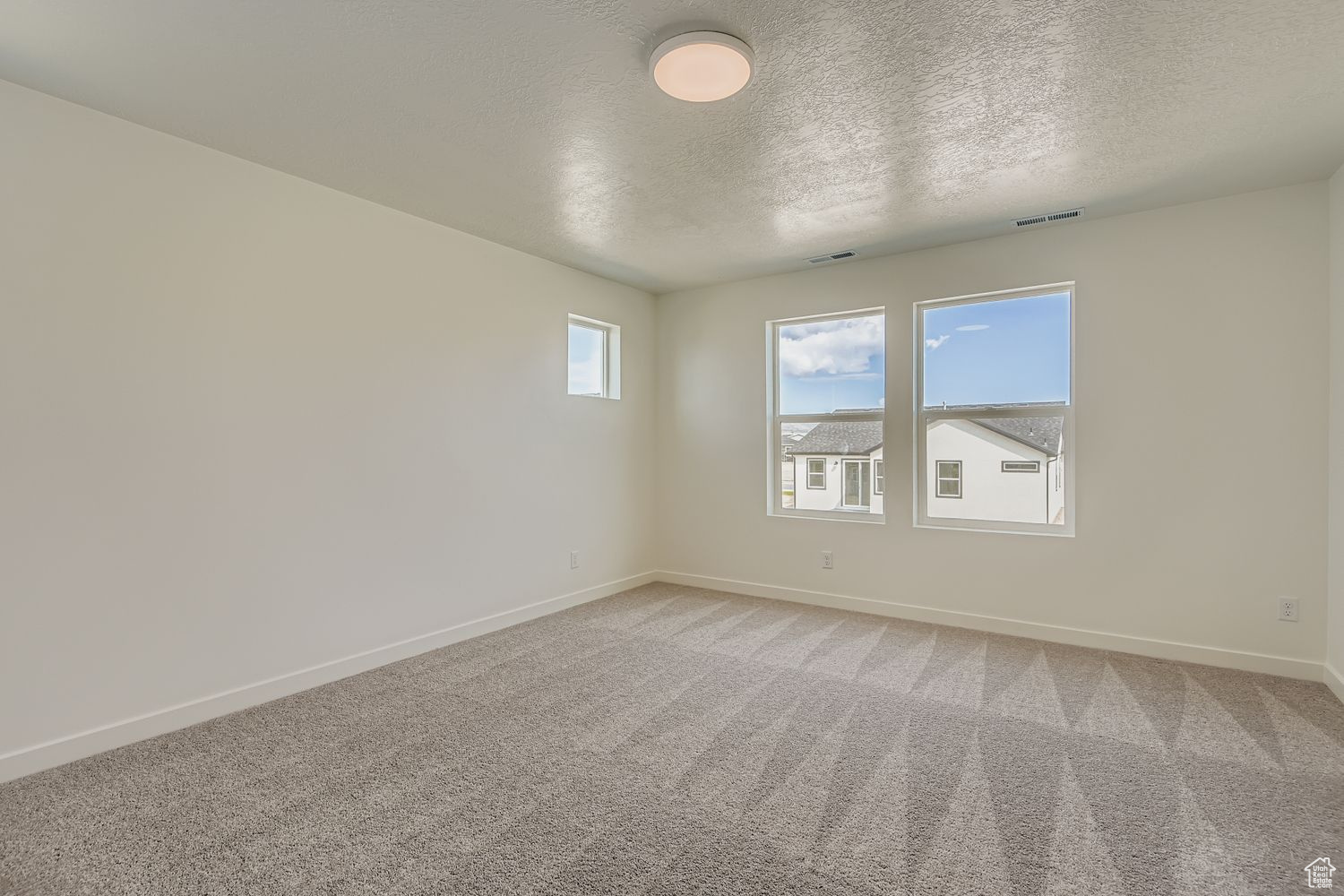 RESERVES AT PINNACLES AT EAGLE MOUNTAIN - Residential