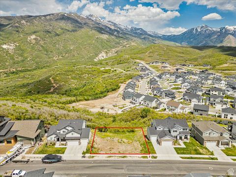 Photo of 14673 S RAVINE ROCK WAY E #720, Draper, UT 84020 (MLS # 2063788)