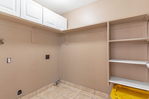 Tiny photo for 225 E 2300 N, North Ogden, UT 84414 (MLS # 2122300)