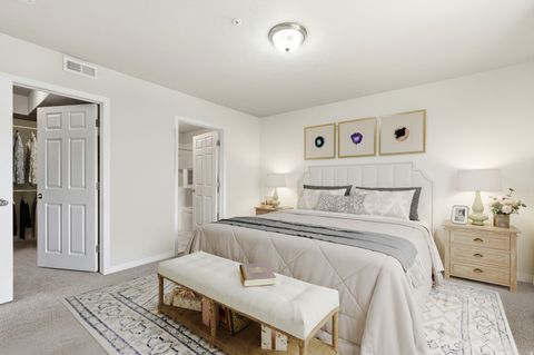 Tiny photo for 1245 E PRIVET DR S #429, Cottonwood Heights, UT 84121 (MLS # 2122632)