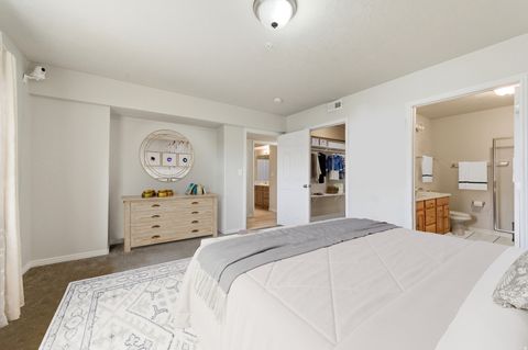 Tiny photo for 1245 E PRIVET DR S #429, Cottonwood Heights, UT 84121 (MLS # 2122632)