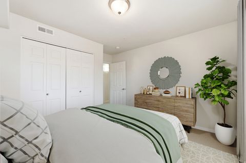 Tiny photo for 1245 E PRIVET DR S #429, Cottonwood Heights, UT 84121 (MLS # 2122632)