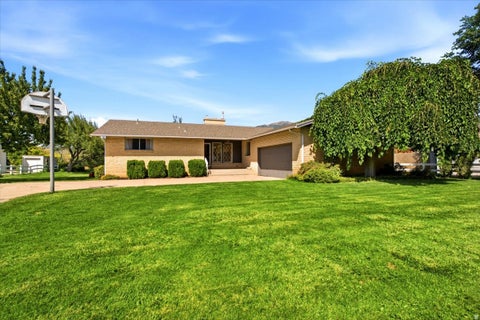 Photo of 1428 E SOUTH WEBER DR, South Weber, UT 84405 (MLS # 2181135)