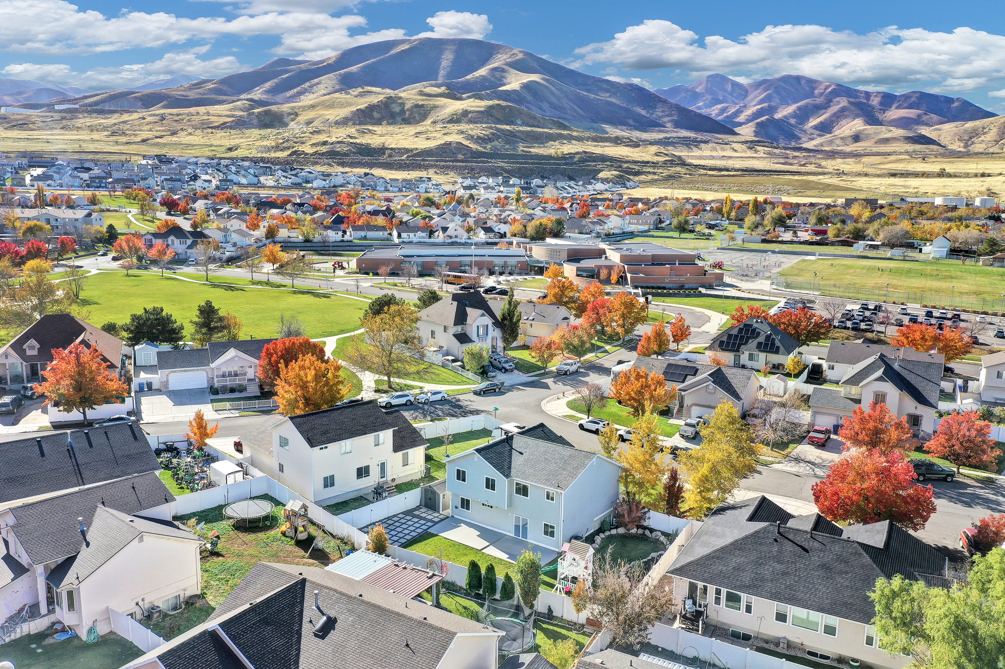MOONLIT MEADOWS AT ELK RUN - Residential