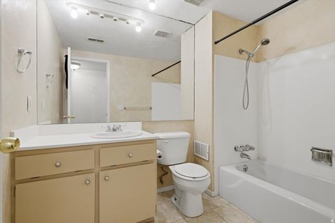 Tiny photo for 5328 S 570 E #I, Murray, UT 84107 (MLS # 2158464)