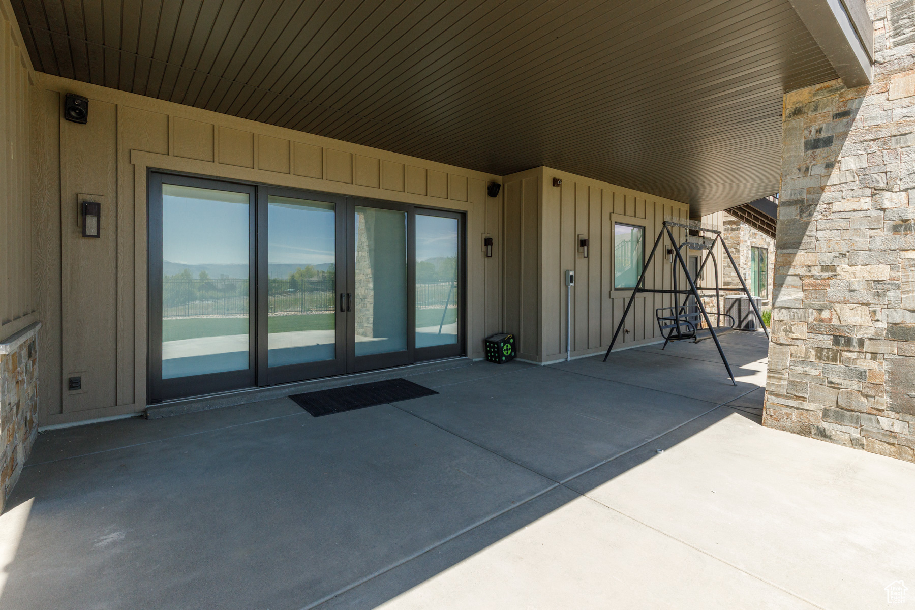 EAGLE RIDGE - Residential