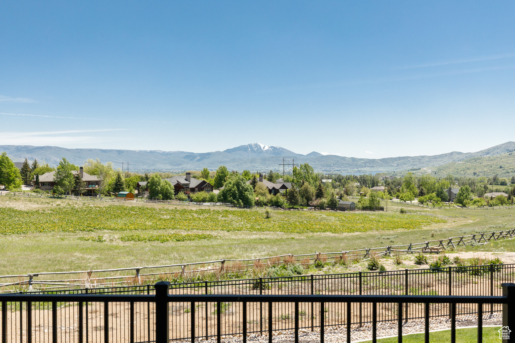 EAGLE RIDGE - Residential