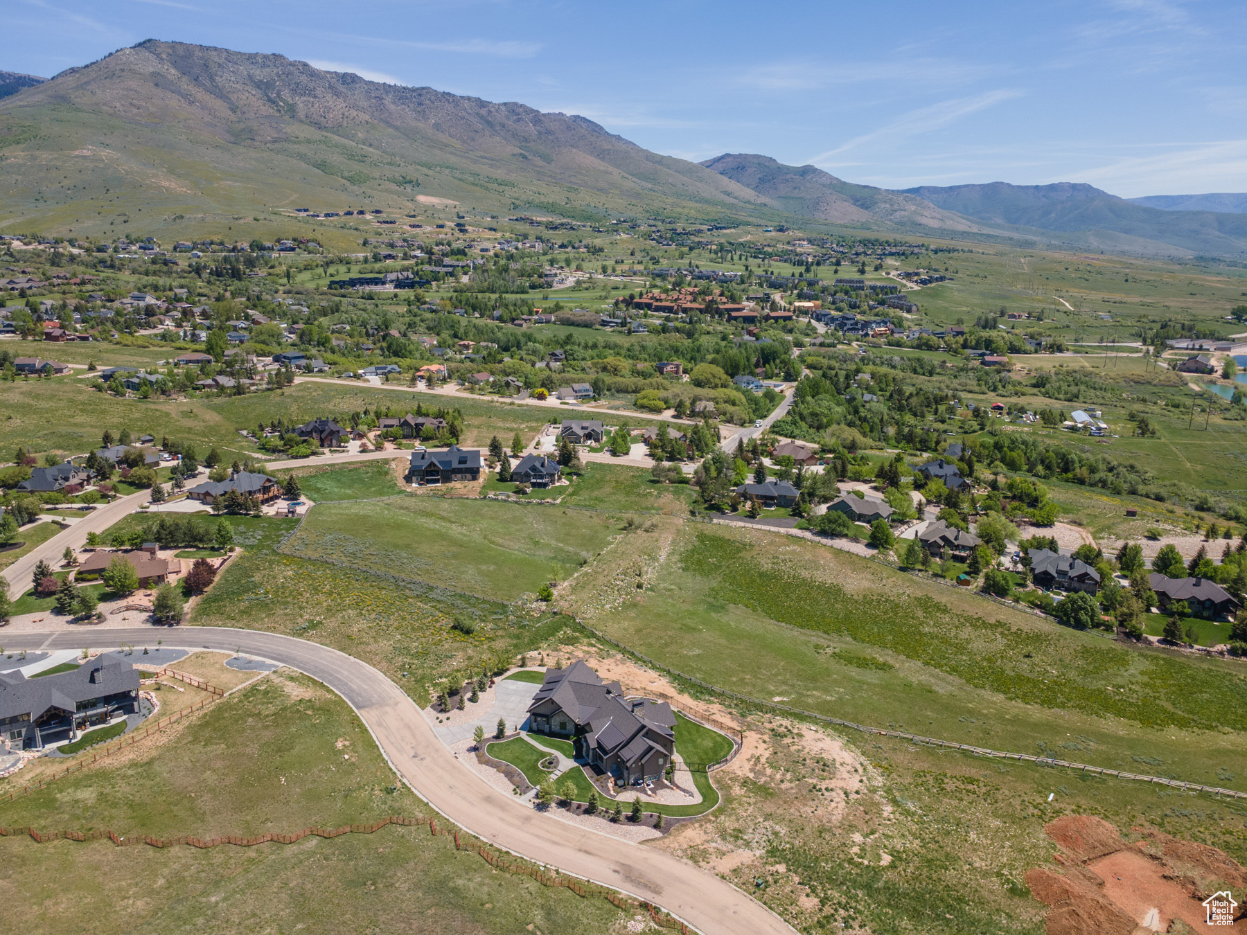 EAGLE RIDGE - Residential