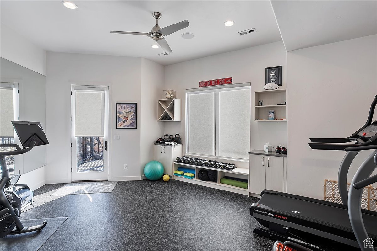 EAGLE RIDGE - Residential
