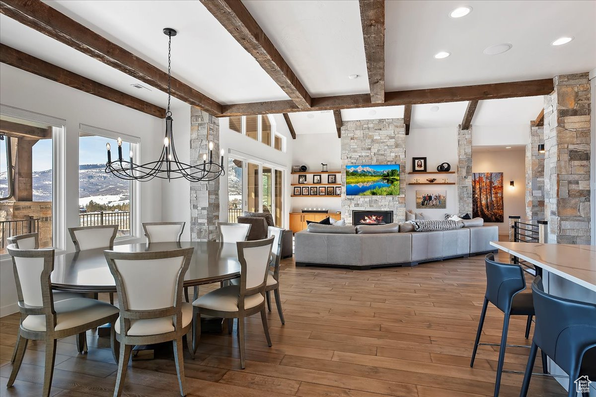 EAGLE RIDGE - Residential