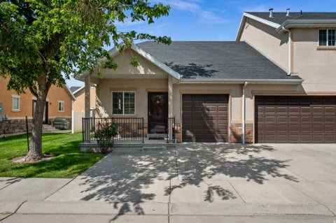 Photo of 13580 S FLORENZA WAY E, Draper, UT 84020 (MLS # 2183918)