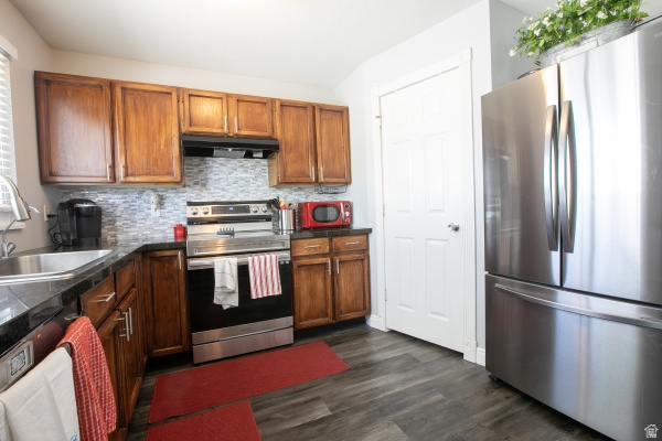 MISTY HILLS 11-B - Residential