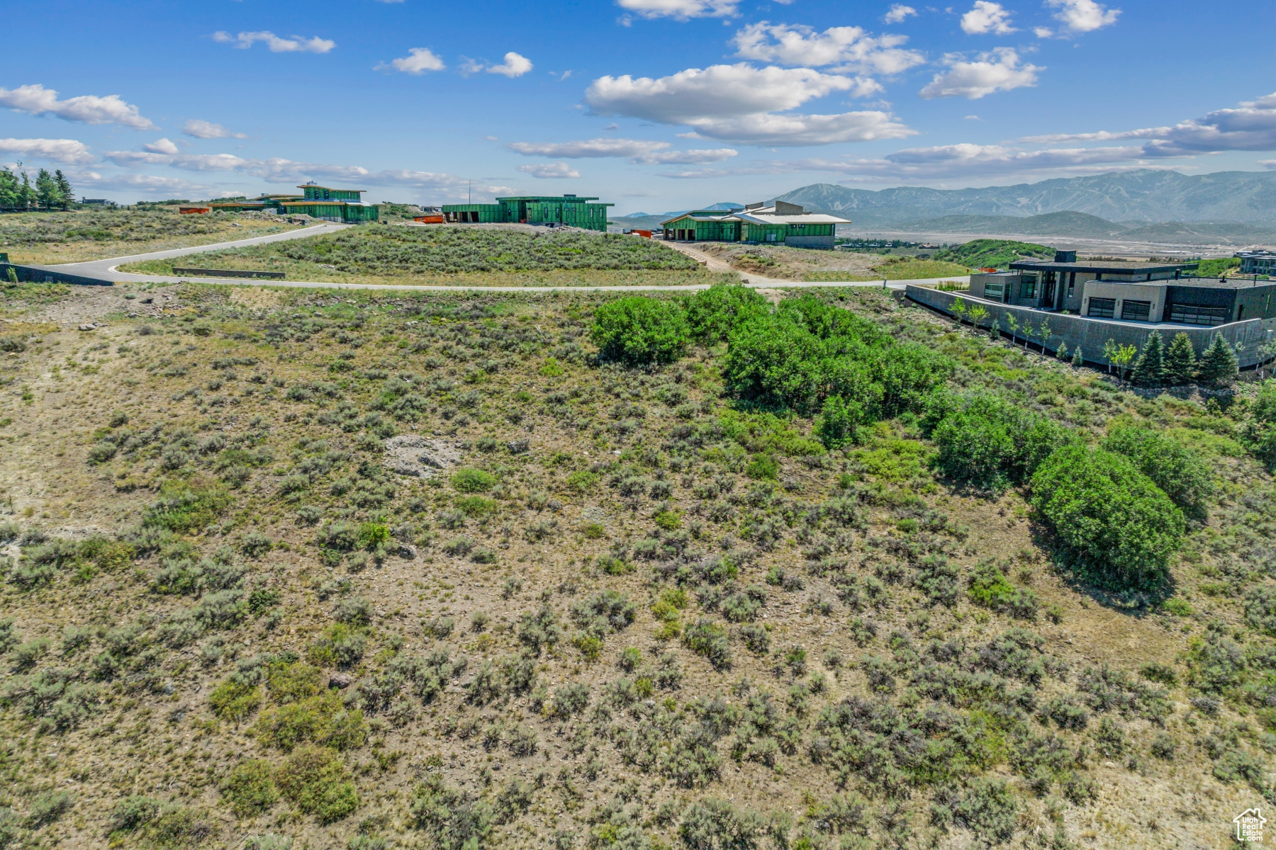 PINNACLE PORTFOLIO - Residential