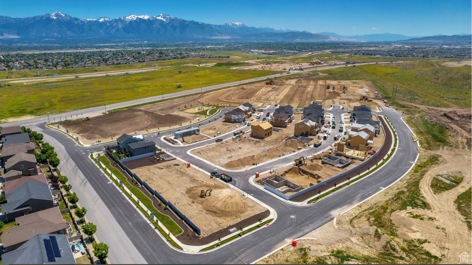 BOULDER AT SKY RANCH - Residential