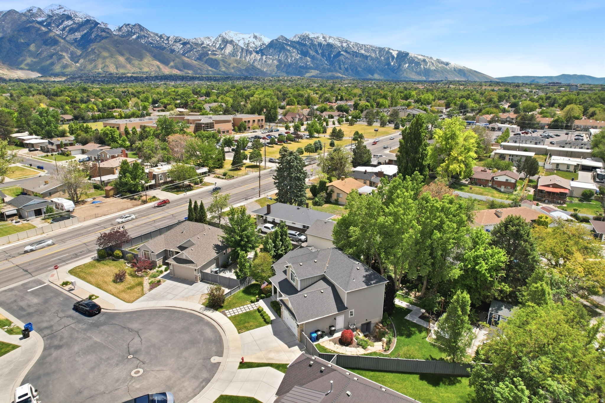 GROVE AT COTTONWOOD - Residential