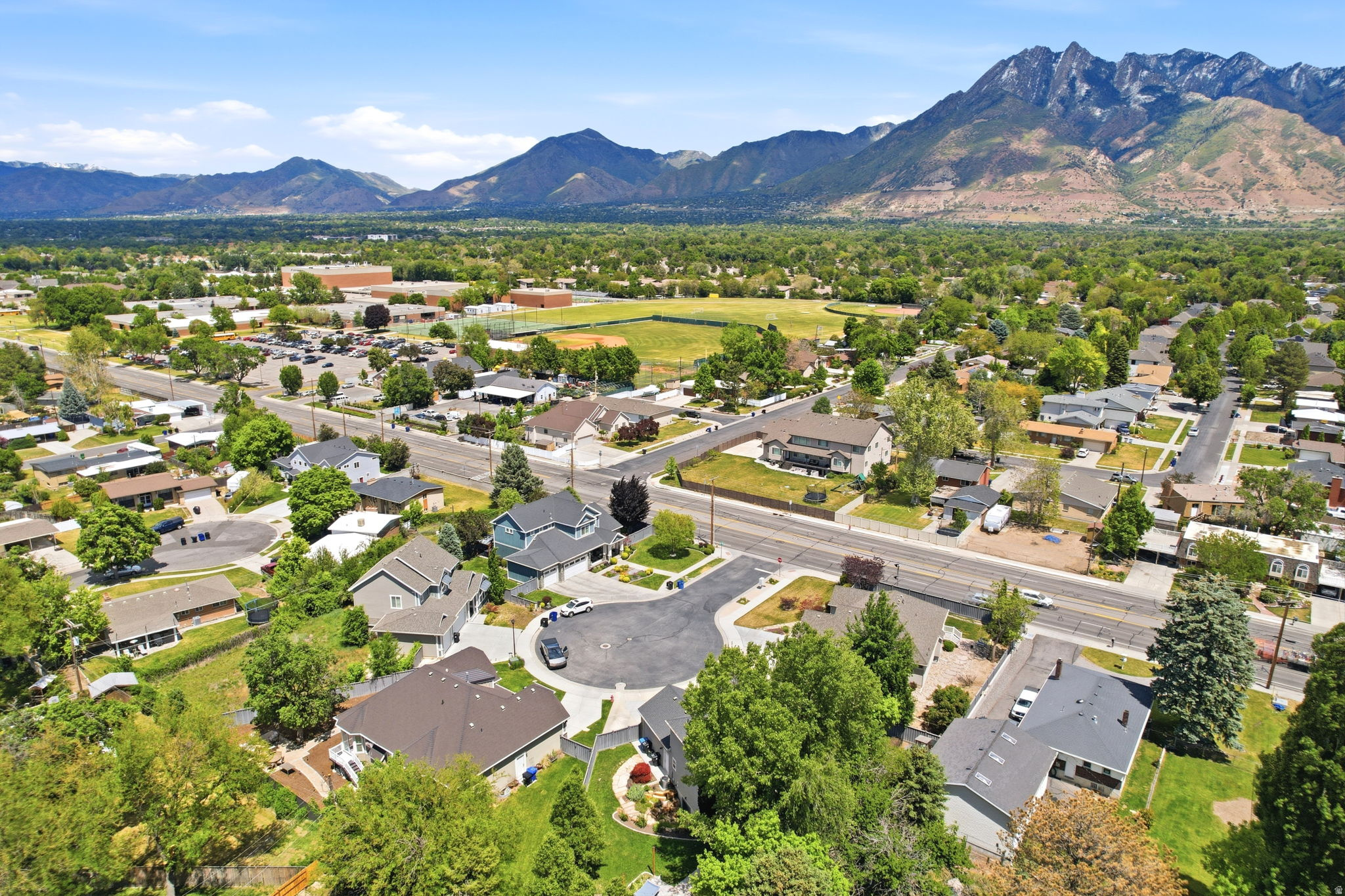 GROVE AT COTTONWOOD - Residential