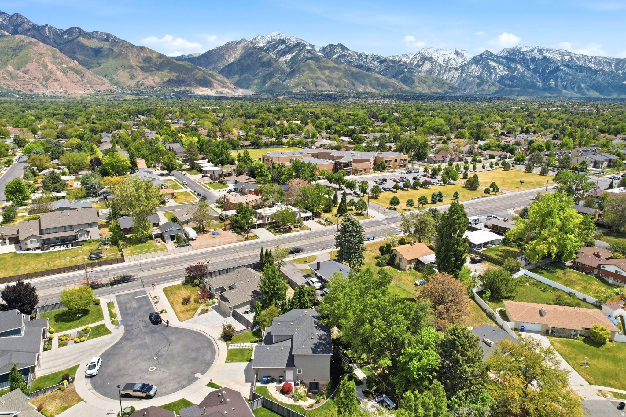 GROVE AT COTTONWOOD - Residential