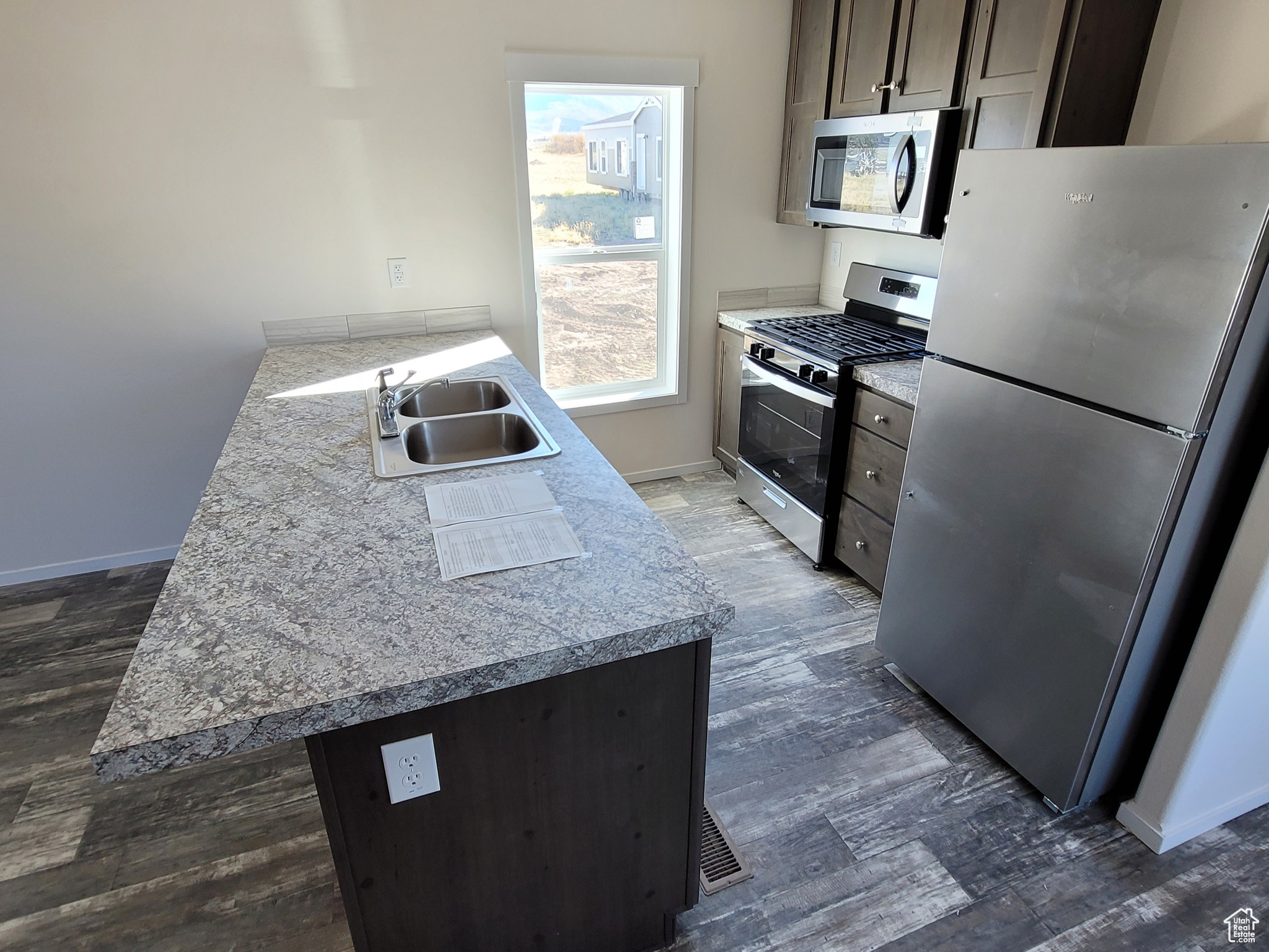 PRESTON MOBILE EST - Residential