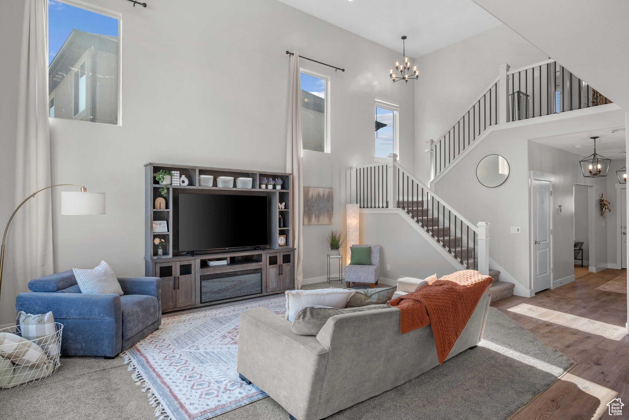 MT SARATOGA - Residential