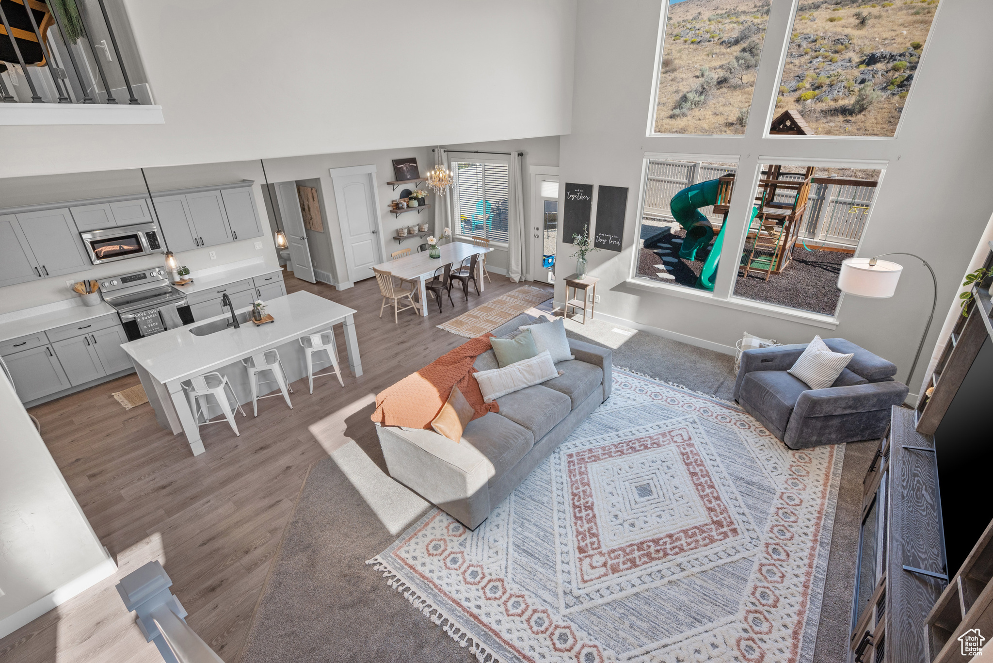 MT SARATOGA - Residential