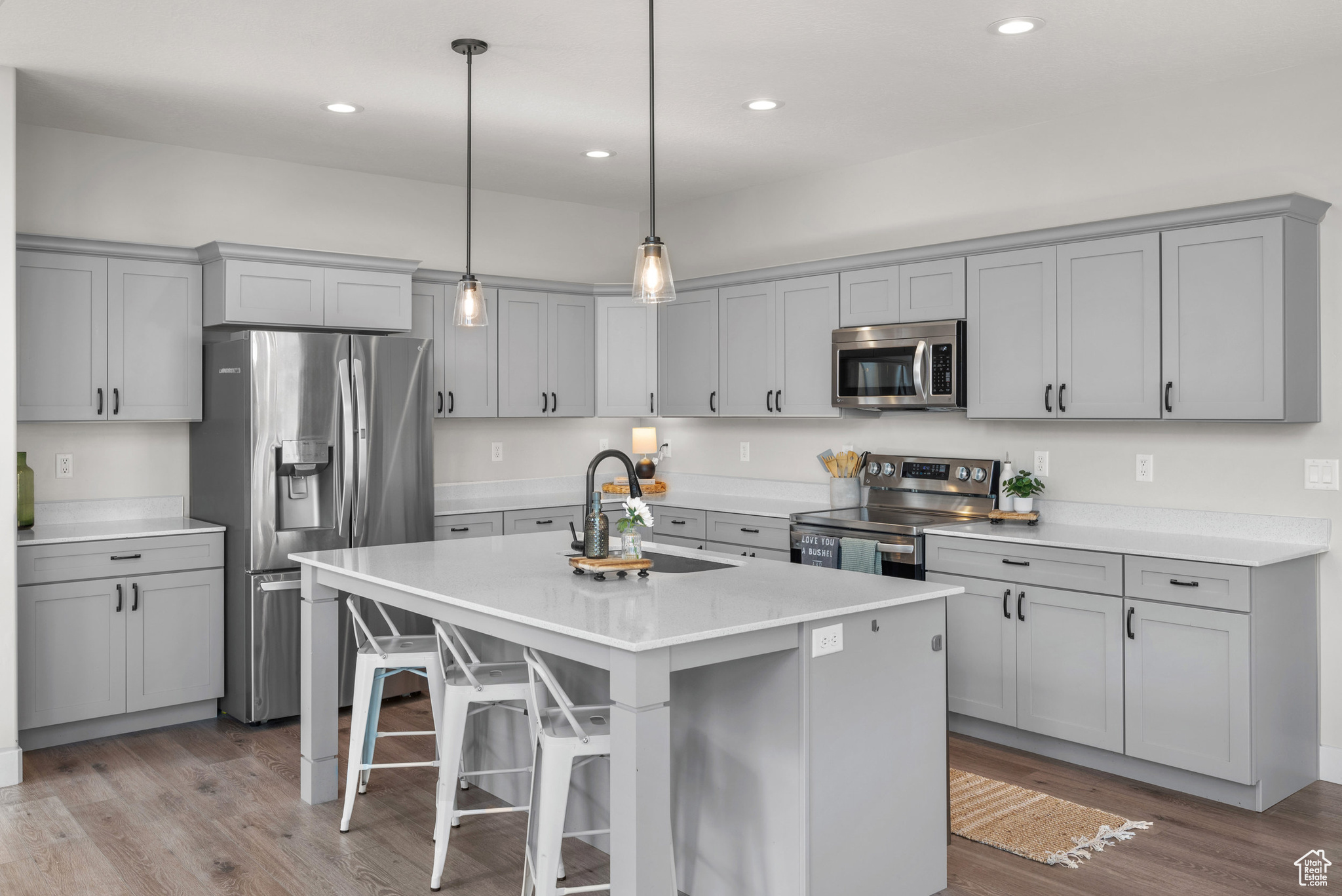 MT SARATOGA - Residential