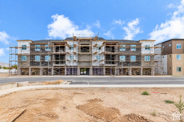 3703 S DALBERGIA DR A304, SALT LAKE CITY, UT 84119 - Image 8cc2ffdf1f68f22266bbda5577f2f179/317483878