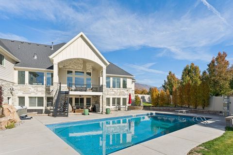 Tiny photo for 1944 KERRYBROOK DR, Kaysville, UT 84037 (MLS # 2120745)