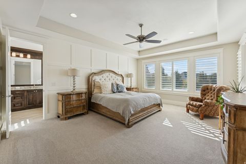 Tiny photo for 1944 KERRYBROOK DR, Kaysville, UT 84037 (MLS # 2120745)