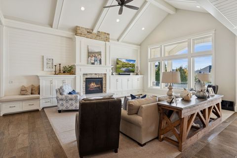 Tiny photo for 1944 KERRYBROOK DR, Kaysville, UT 84037 (MLS # 2120745)