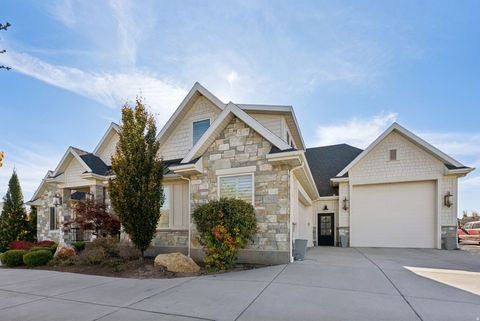 Tiny photo for 1944 KERRYBROOK DR, Kaysville, UT 84037 (MLS # 2120745)