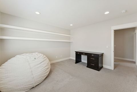 Tiny photo for 1944 KERRYBROOK DR, Kaysville, UT 84037 (MLS # 2120745)