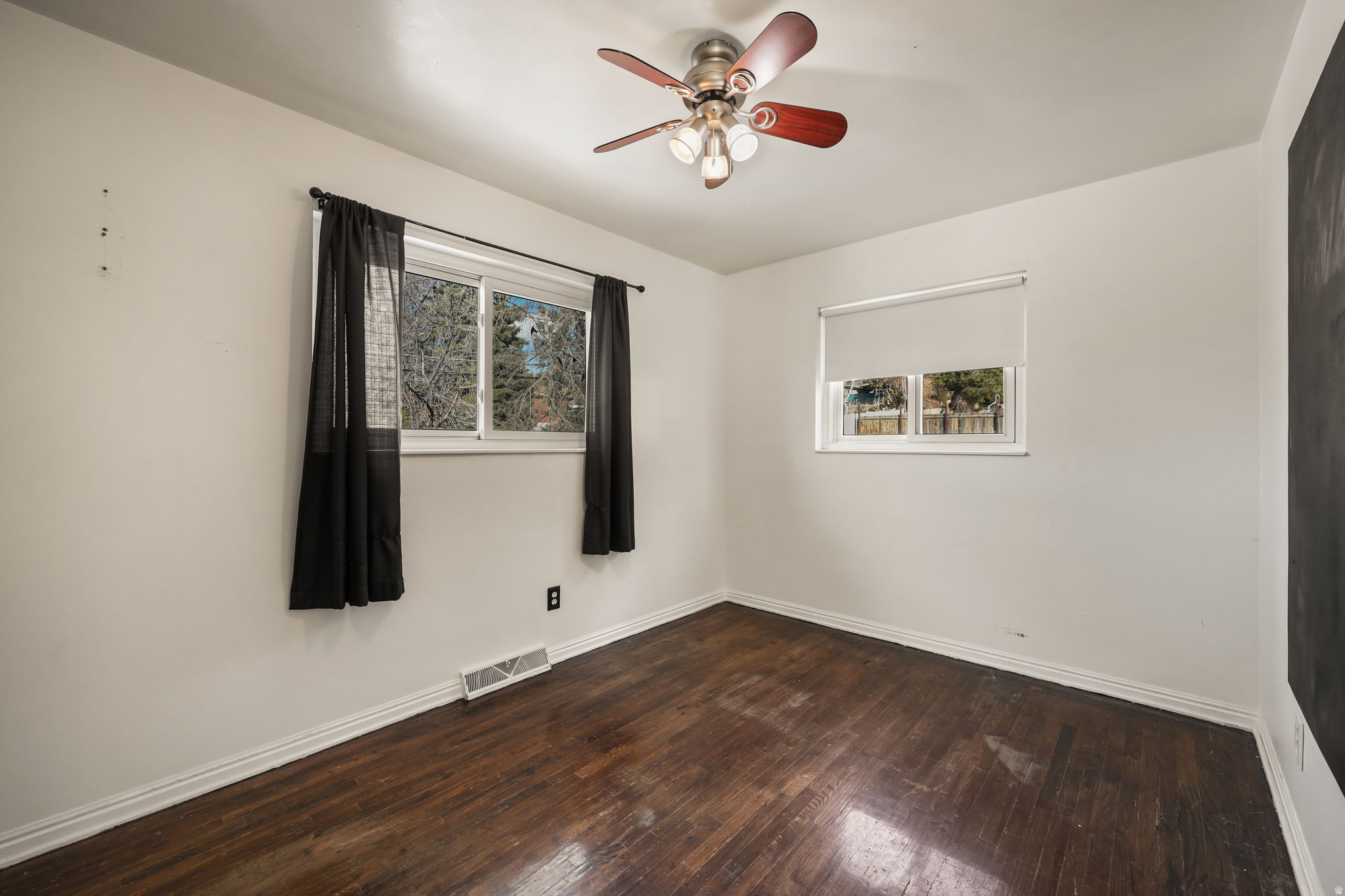 TERRACE VIEW - Residential