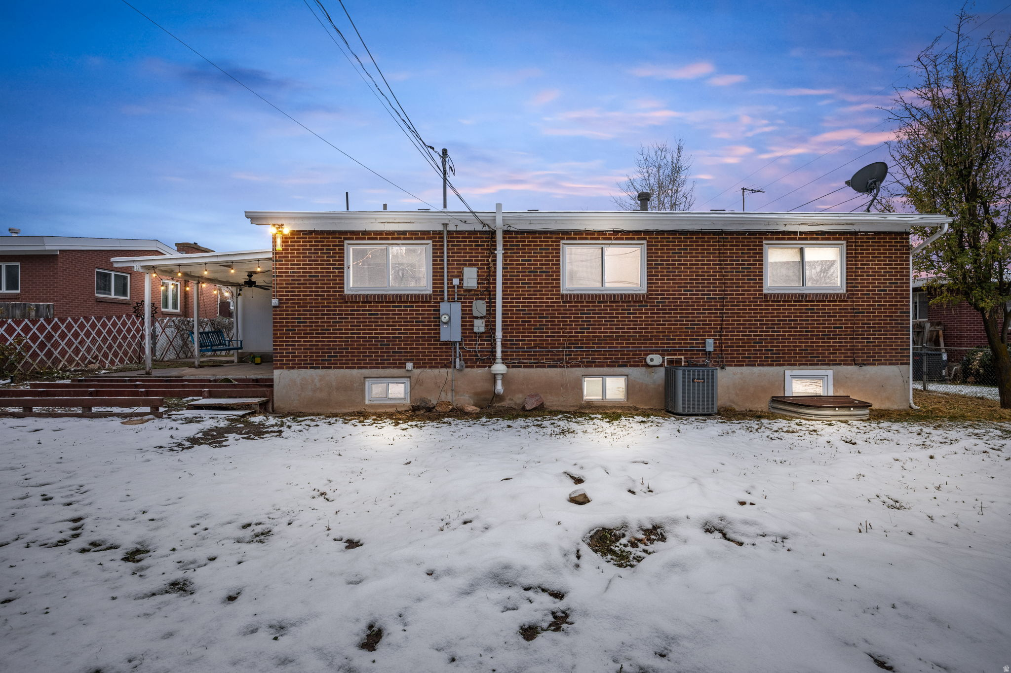 TERRACE VIEW - Residential