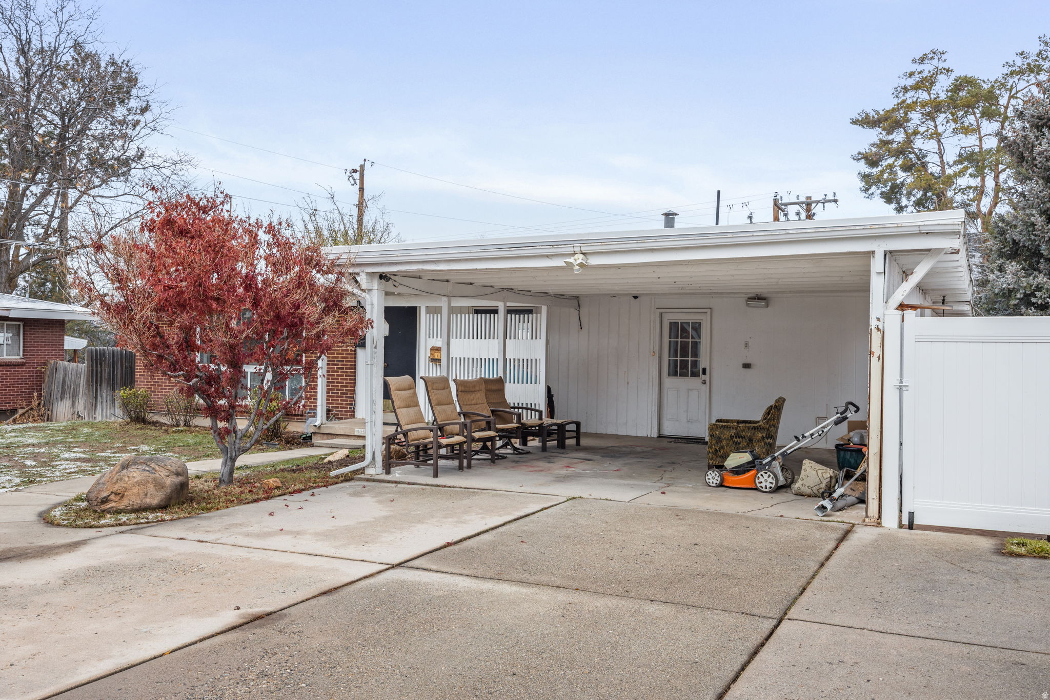 TERRACE VIEW - Residential