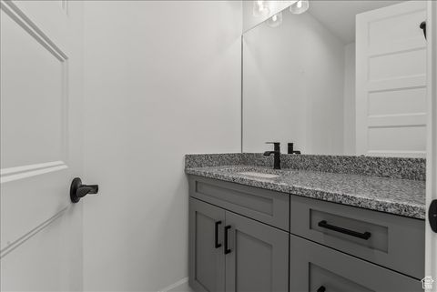 Tiny photo for 1085 S 500 E, Salem, UT 84653 (MLS # 2114735)