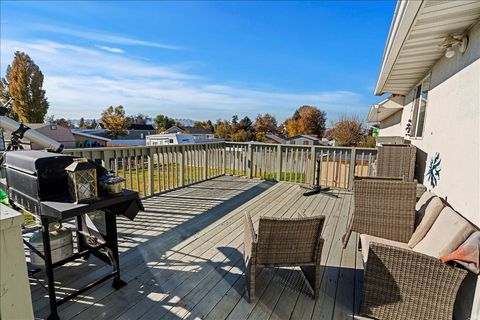 Tiny photo for 160 E 400 N, Smithfield, UT 84335 (MLS # 2140060)