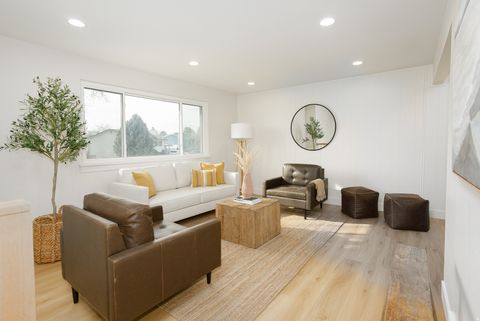 Tiny photo for 5956 W JARGON CIR, Kearns, UT 84118 (MLS # 2131109)