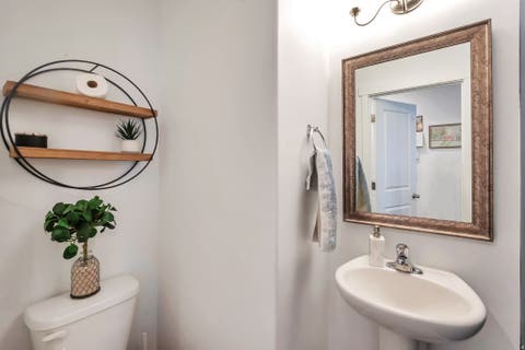 Tiny photo for 938 W FOX AVE, Santaquin, UT 84655 (MLS # 2170736)