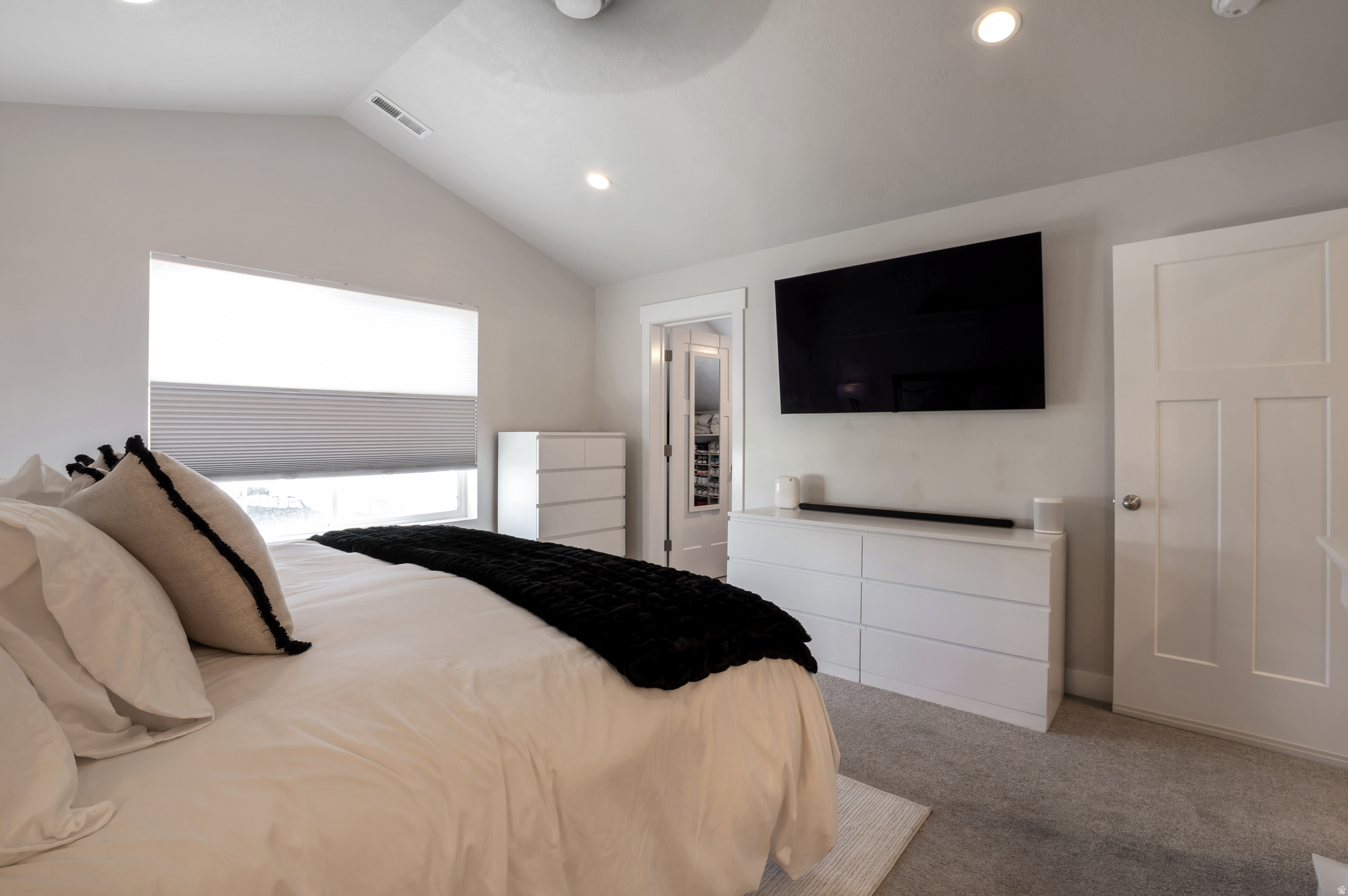 AUTUMN SKY - Residential