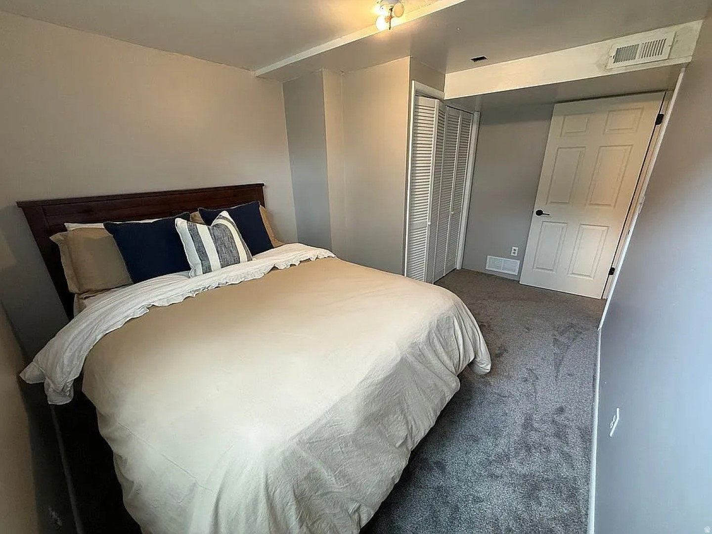 WOODHAVEN - Residential